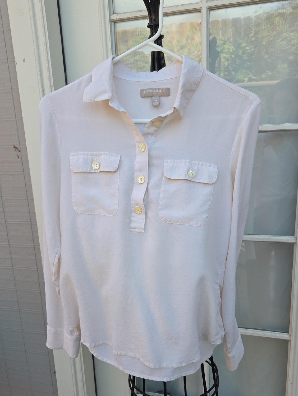 Banana Republic Pale Blush Button-Front Henley Top, Size M, 100% Silk